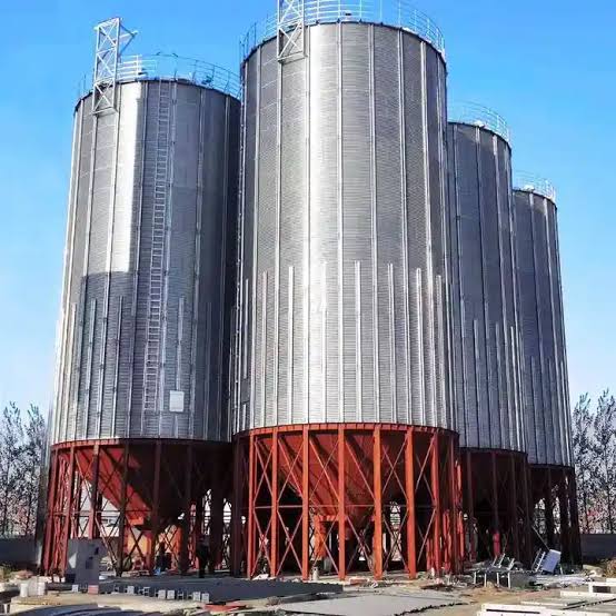 Konik Tabanlı Silo
